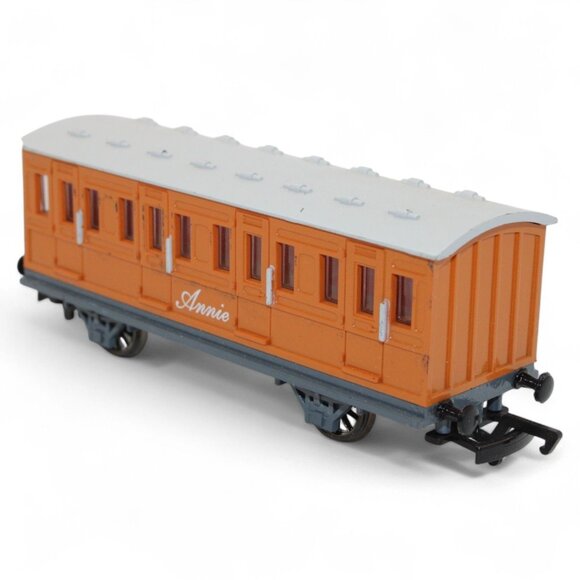 Thomas & Friends Annie Passenger Coach Train Toy Model Brown & Gray Plastic Comp - Picture 6 of 7